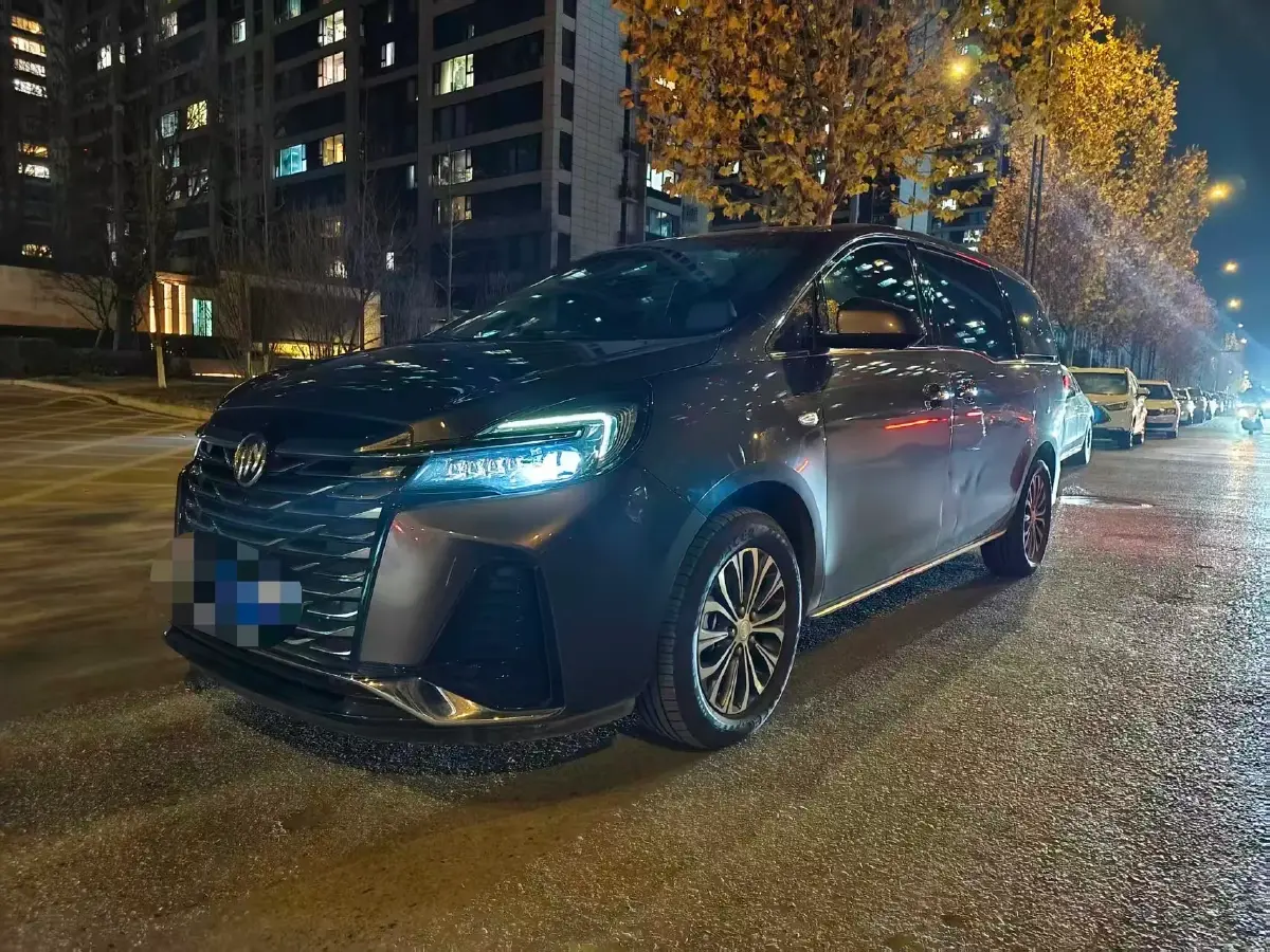 2023 Buick GL8 2.0T 237HP L4 9AT