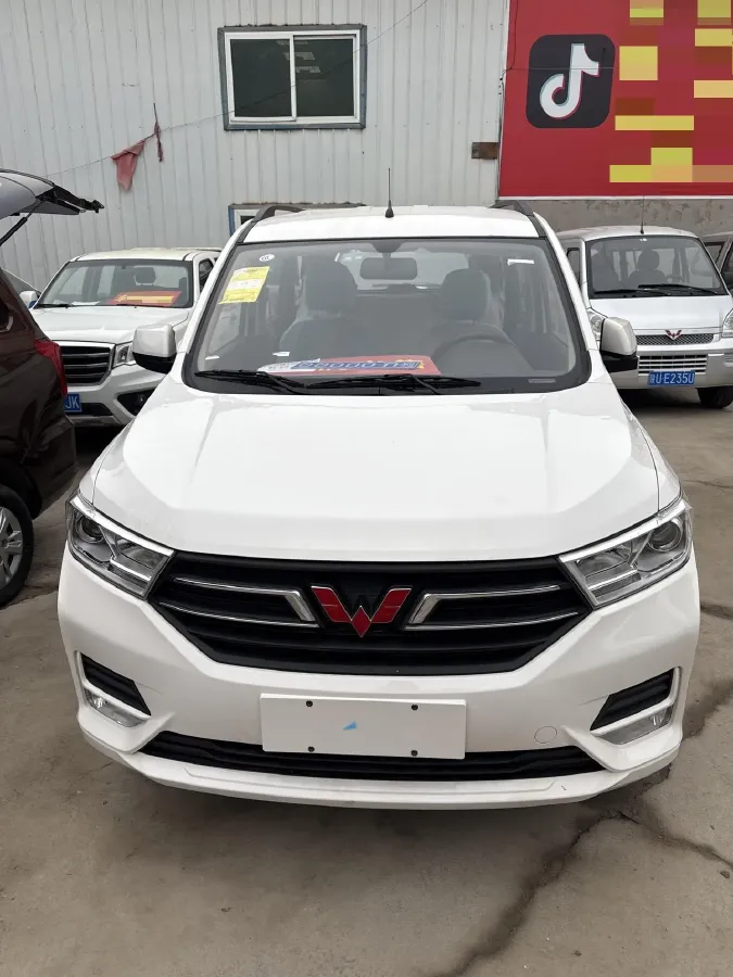 2021 Yema SiPaiKa 1.5L 109HP L4 5MT,autocango,china used car exporter,china ev exporter,chinese used car exporter,chinese used ev exporter