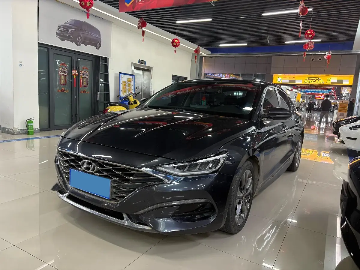 2019 Hyundai La Festa 1.6T 204HP L4 7DCT