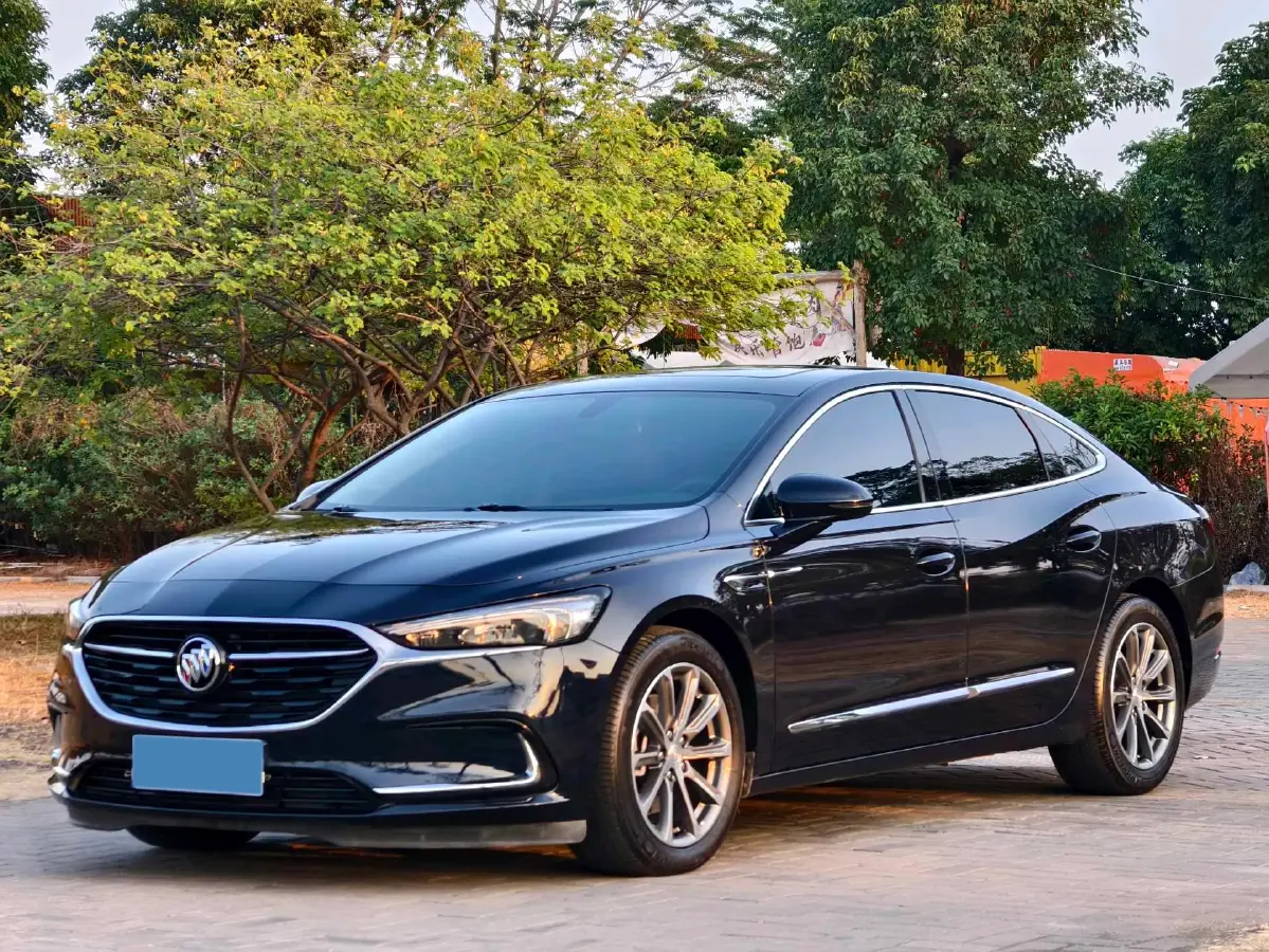 2020 Buick Larcosse 2.0T 237HP L4 9AT