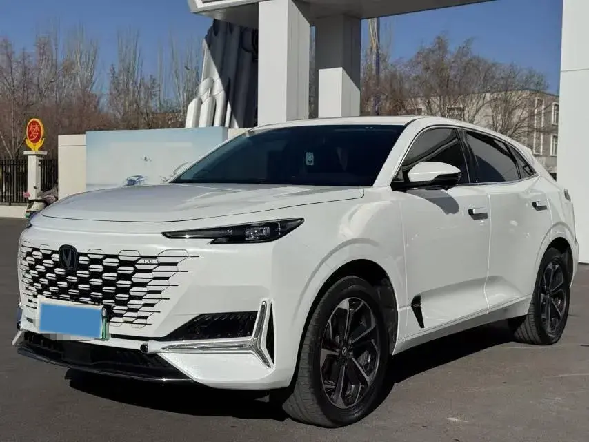 2024 ChangAn UNI-K iDD 1.5T 170HP L4 6TCT PHEV 28.4KWH