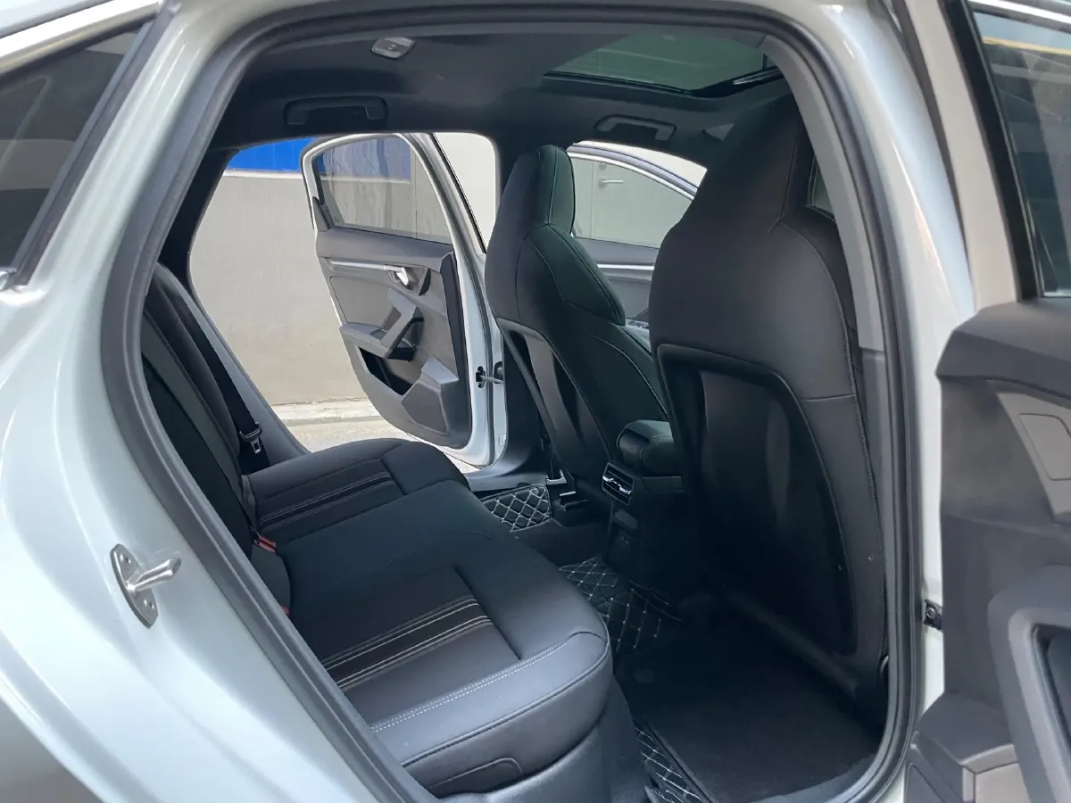 2023 Audi A3 1.4T 150HP L4 7DCT,autocango,china used car exporter,china ev exporter,chinese used car exporter,chinese used ev exporter