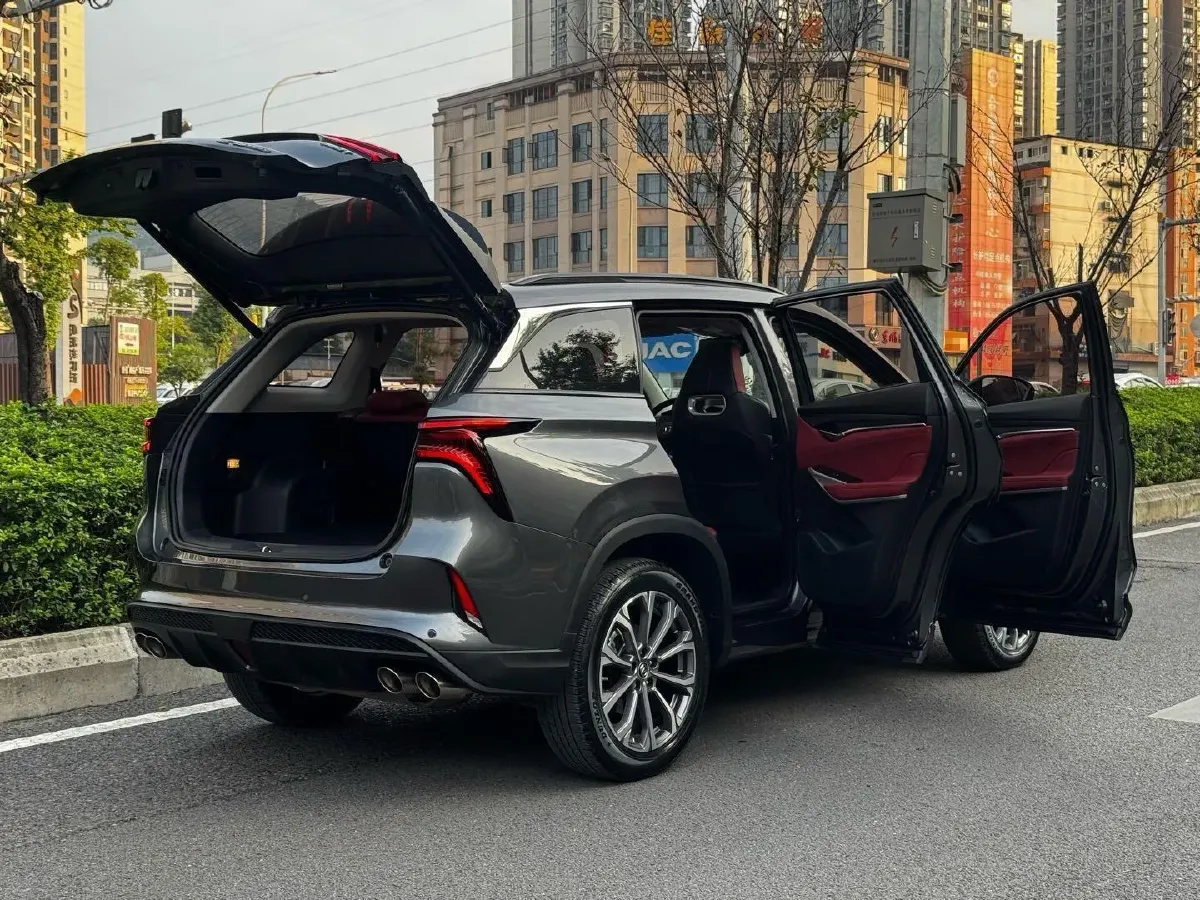 2020 ChangAn CS75 Plus 2.0T 233HP L4 8AT,autocango,china used car exporter,china ev exporter,chinese used car exporter,chinese used ev exporter