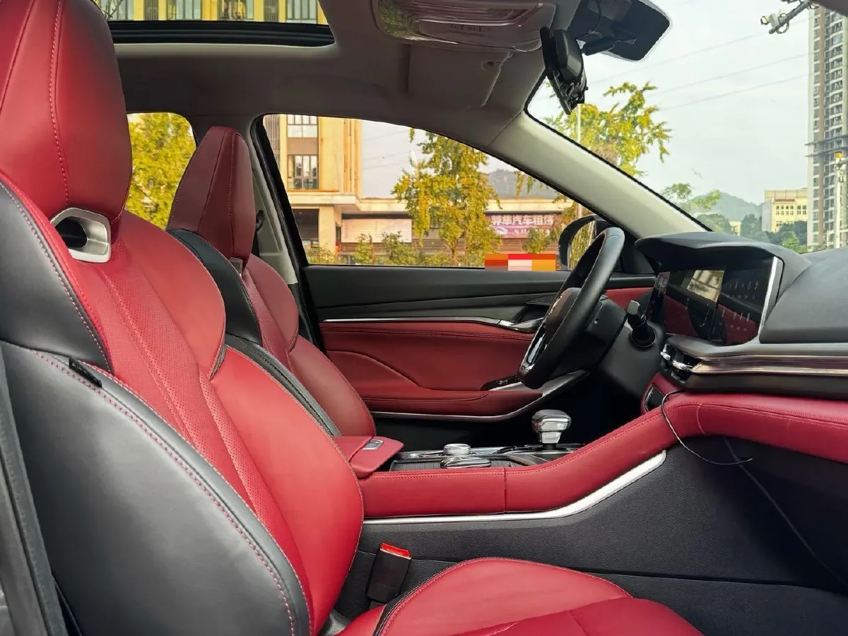 2020 ChangAn CS75 Plus 2.0T 233HP L4 8AT,autocango,china used car exporter,china ev exporter,chinese used car exporter,chinese used ev exporter