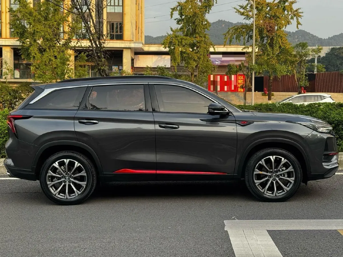 2020 ChangAn CS75 Plus 2.0T 233HP L4 8AT,autocango,china used car exporter,china ev exporter,chinese used car exporter,chinese used ev exporter