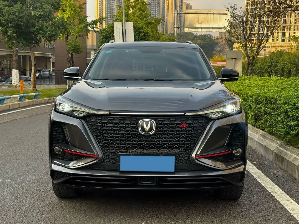 2020 ChangAn CS75 Plus 2.0T 233HP L4 8AT,autocango,china used car exporter,china ev exporter,chinese used car exporter,chinese used ev exporter