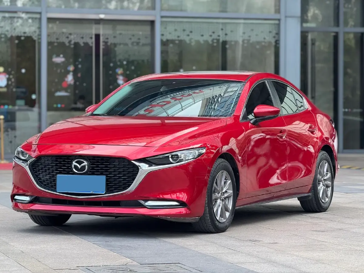 2020 Mazda 3 Axela 1.5L 117HP L4 6AT