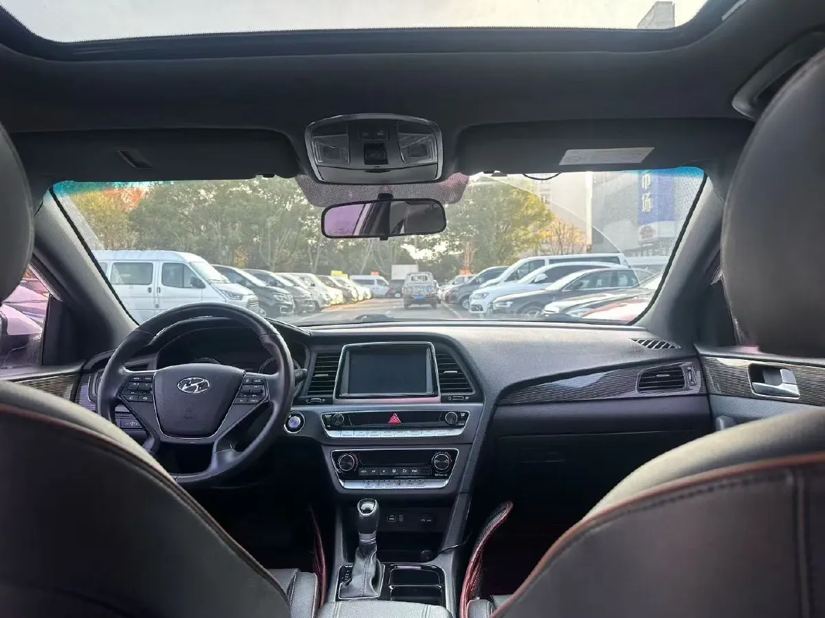2017 Hyundai Sonata 1.6T 180HP L4 7DCT,autocango,china used car exporter,china ev exporter,chinese used car exporter,chinese used ev exporter
