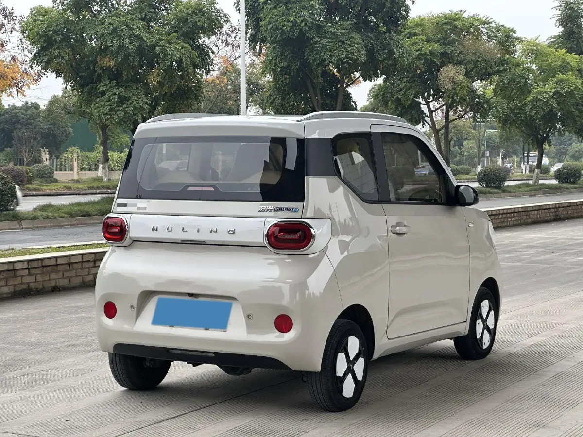 2024 WuLing HongGuang MINI EV BEV 17.3KWH,autocango,china used car exporter,china ev exporter,chinese used car exporter,chinese used ev exporter