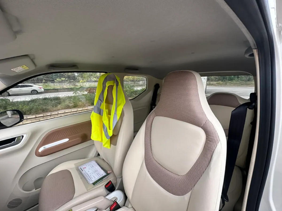 2024 WuLing HongGuang MINI EV BEV 17.3KWH,autocango,china used car exporter,china ev exporter,chinese used car exporter,chinese used ev exporter