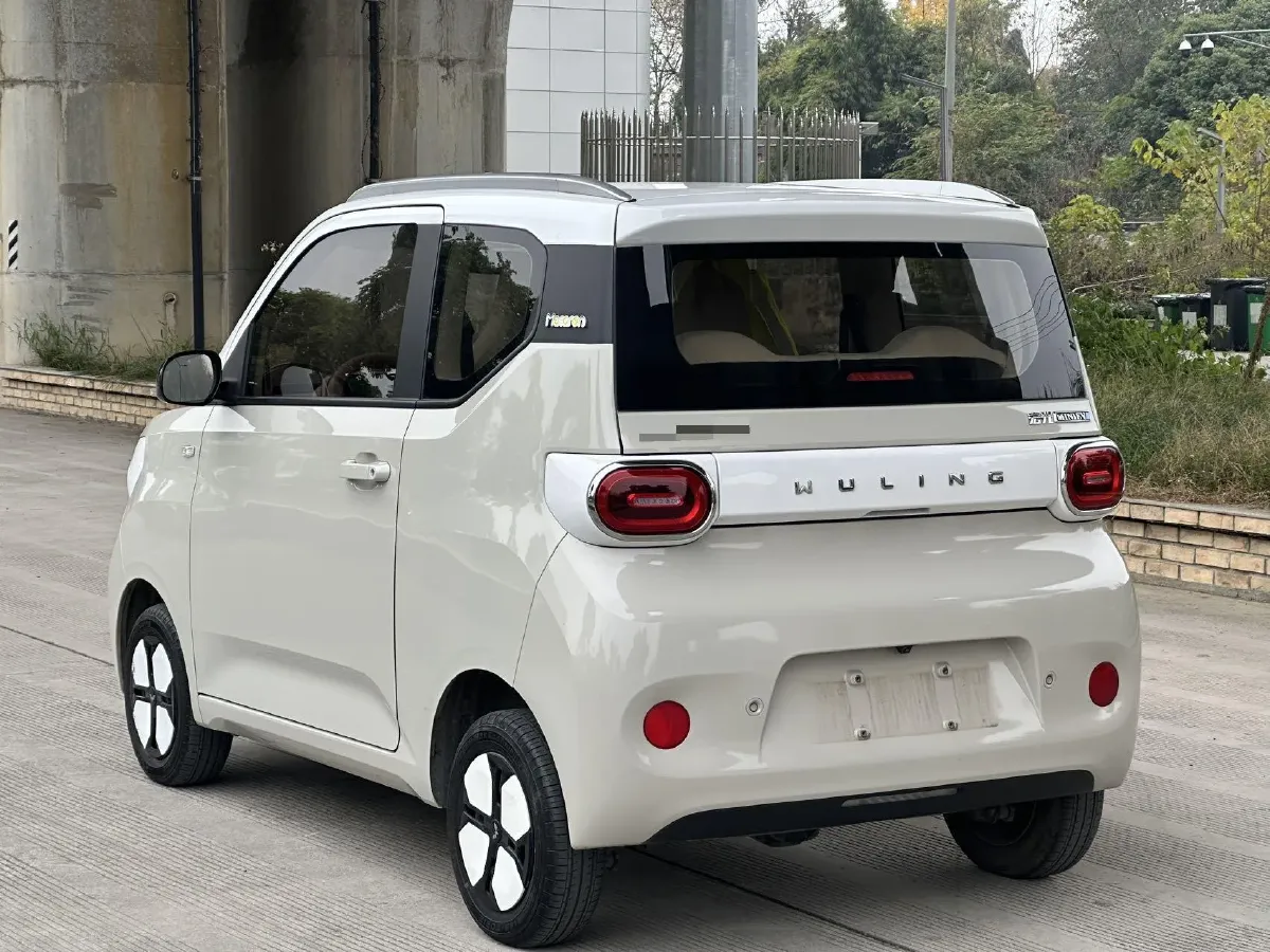 2024 WuLing HongGuang MINI EV BEV 17.3KWH,autocango,china used car exporter,china ev exporter,chinese used car exporter,chinese used ev exporter
