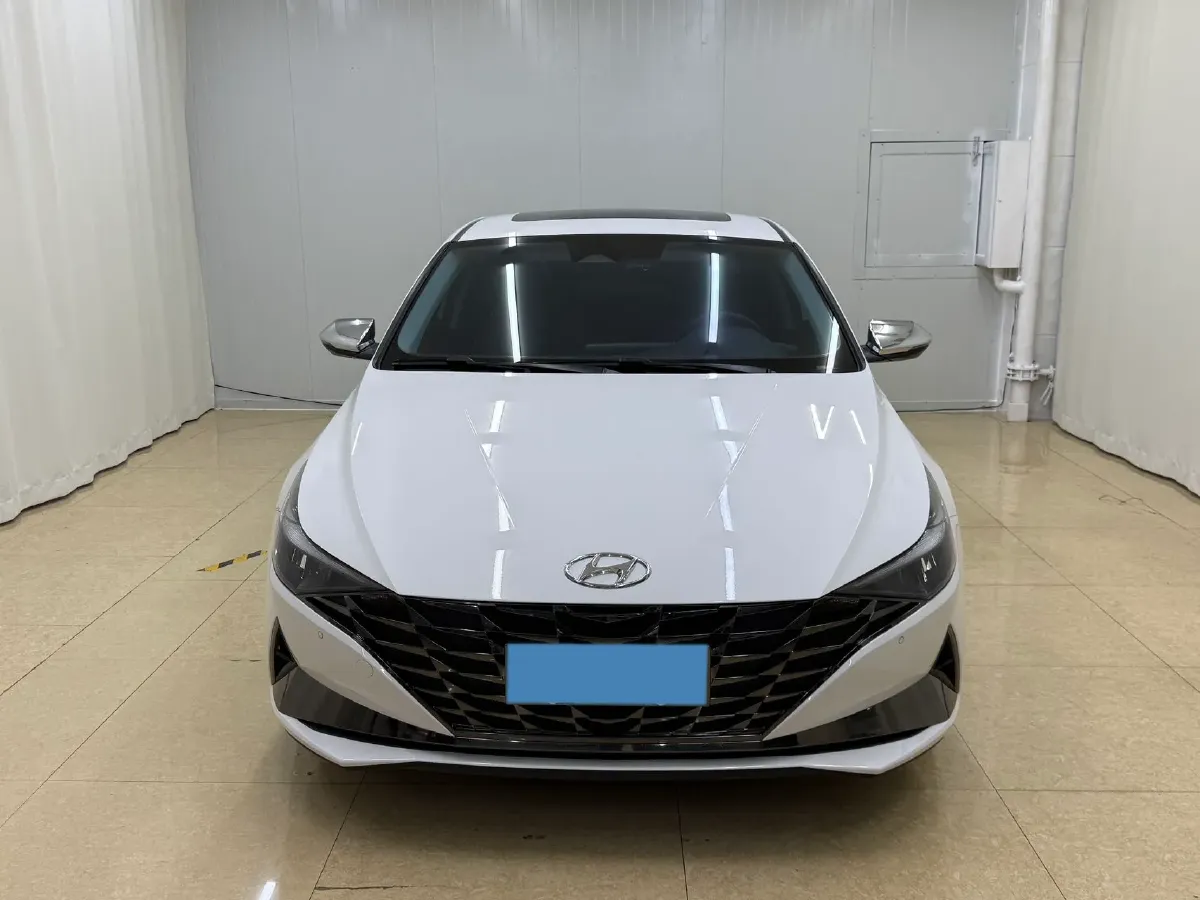 2021 Hyundai Elantra 1.5L 115HP L4 CVT,autocango,china used car exporter,china ev exporter,chinese used car exporter,chinese used ev exporter