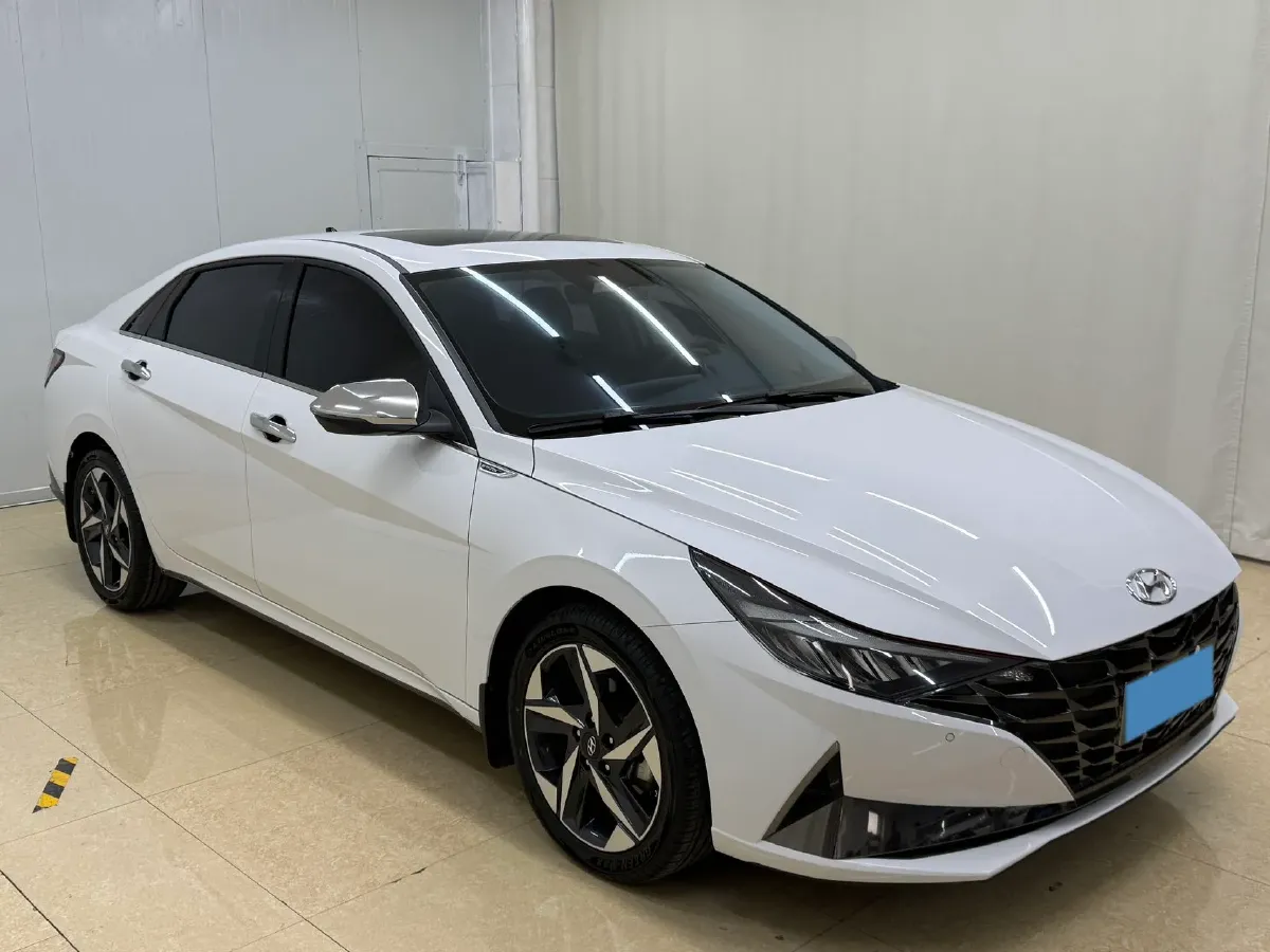 2021 Hyundai Elantra 1.5L 115HP L4 CVT,autocango,china used car exporter,china ev exporter,chinese used car exporter,chinese used ev exporter