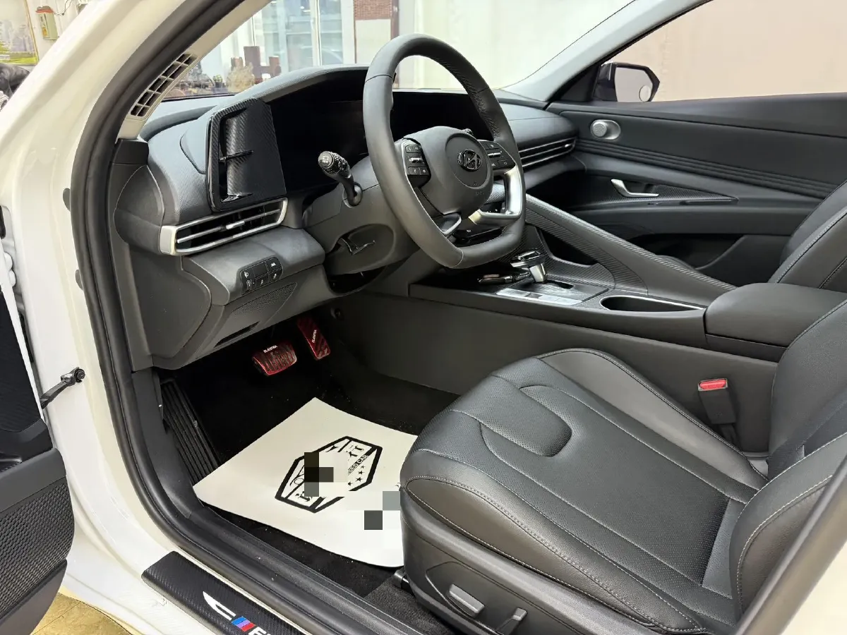 2021 Hyundai Elantra 1.5L 115HP L4 CVT,autocango,china used car exporter,china ev exporter,chinese used car exporter,chinese used ev exporter