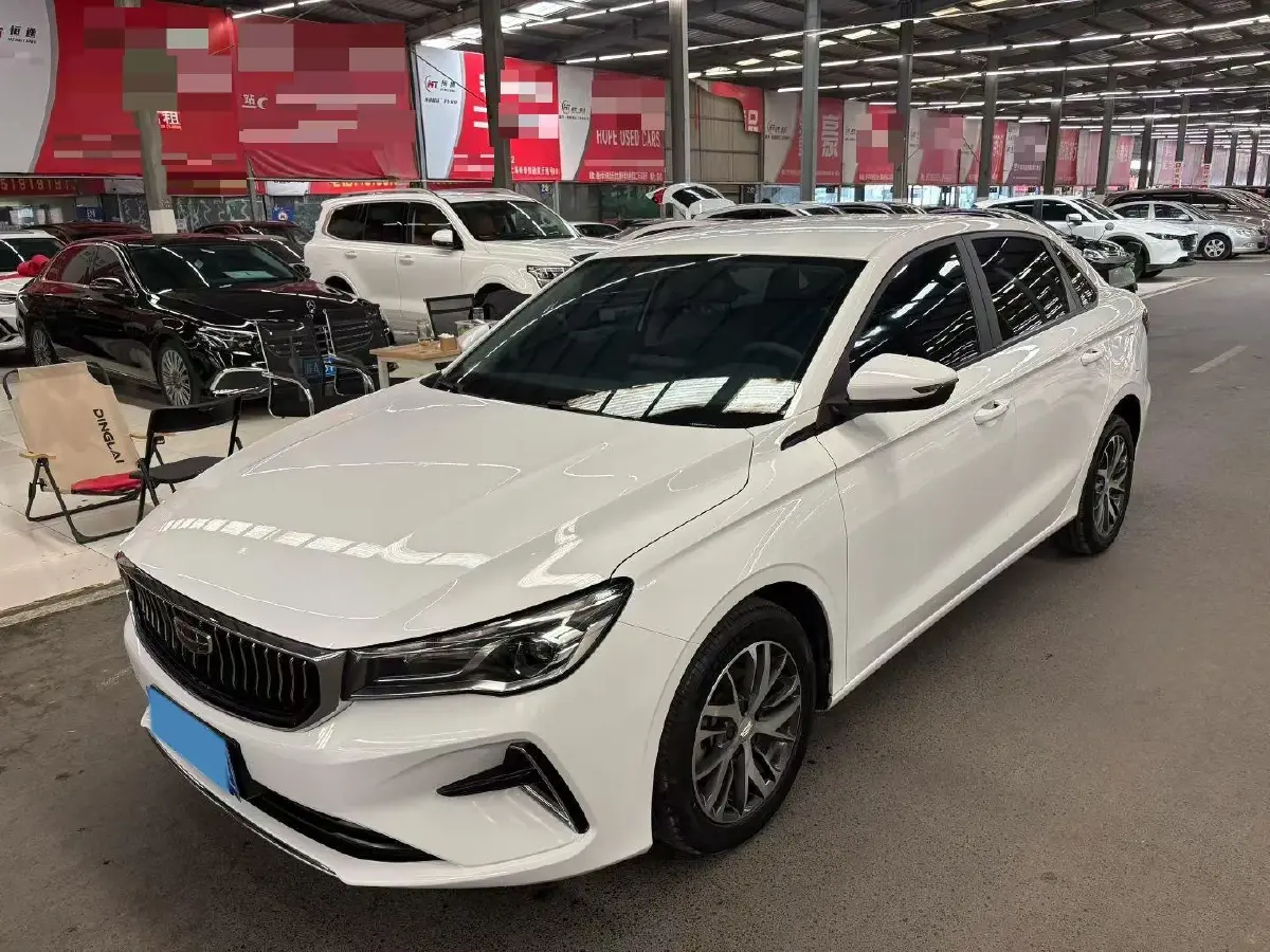 2022 Geely Emgrand 1.5L 114HP L4 CVT