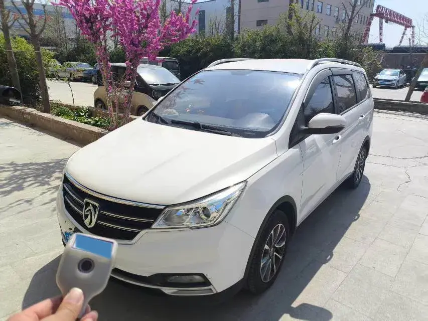 2019 BaoJun 730 1.5T 151HP L4 CVT