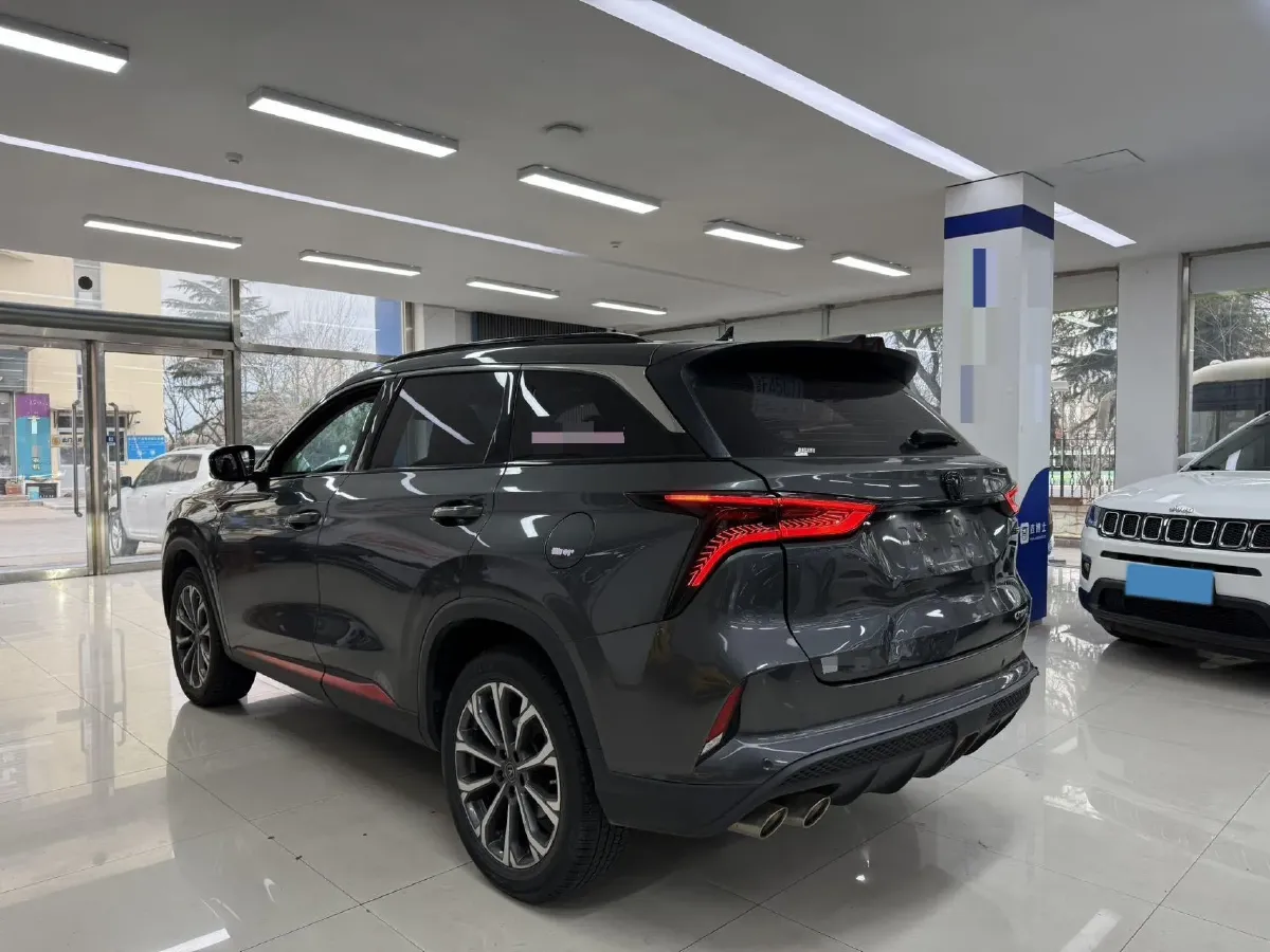 2021 ChangAn CS75 Plus 2.0T 233HP L4 8AT,autocango,china used car exporter,china ev exporter,chinese used car exporter,chinese used ev exporter