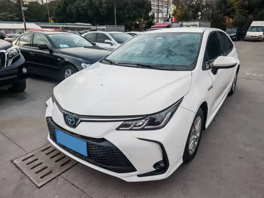 2023 Toyota Corolla 1.8L 98HP L4 E-CVT Hybrid