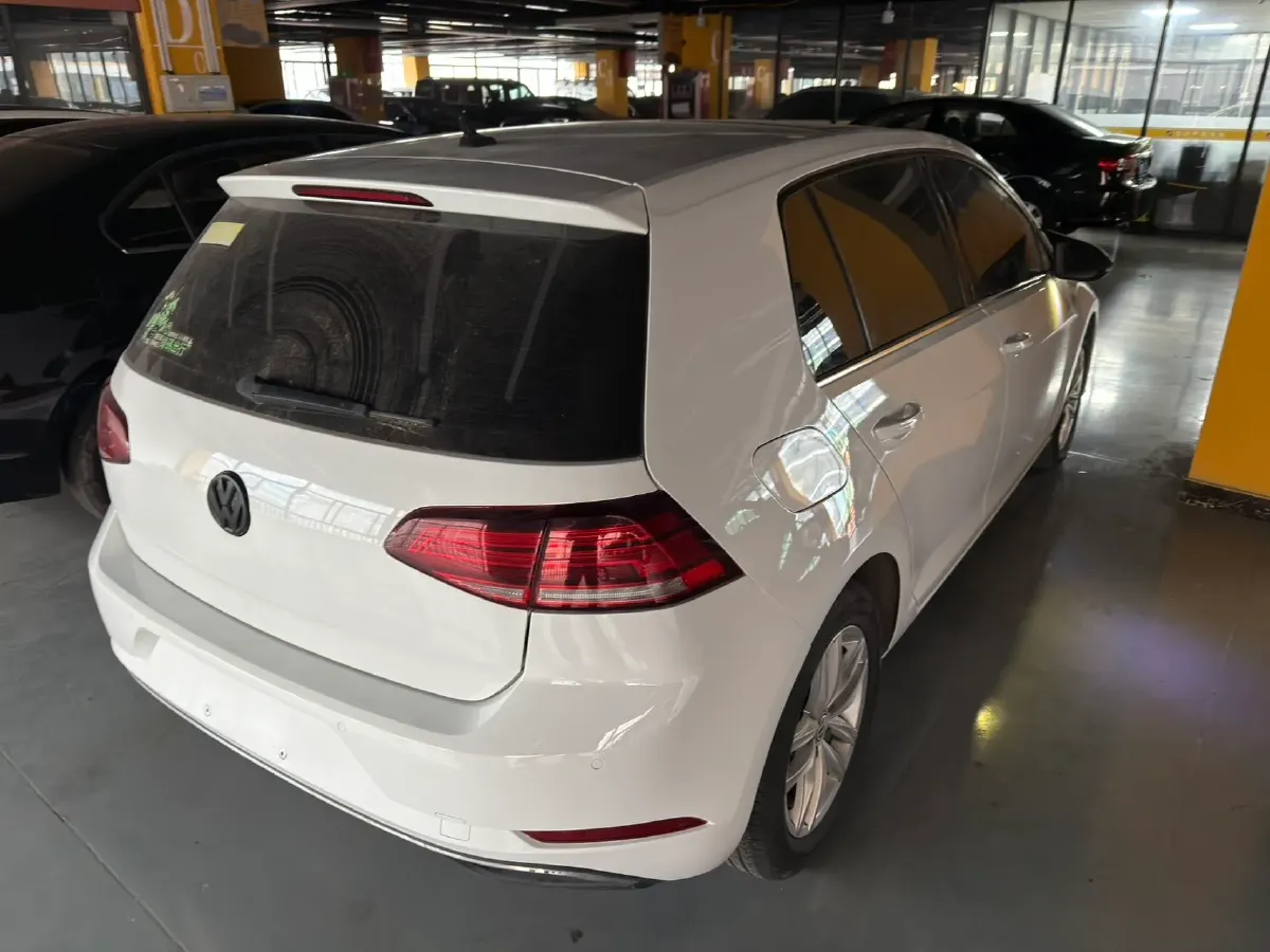 2019 Brilliance Auto V7 1.8T 231HP L4 7DCT,autocango,china used car exporter,china ev exporter,chinese used car exporter,chinese used ev exporter