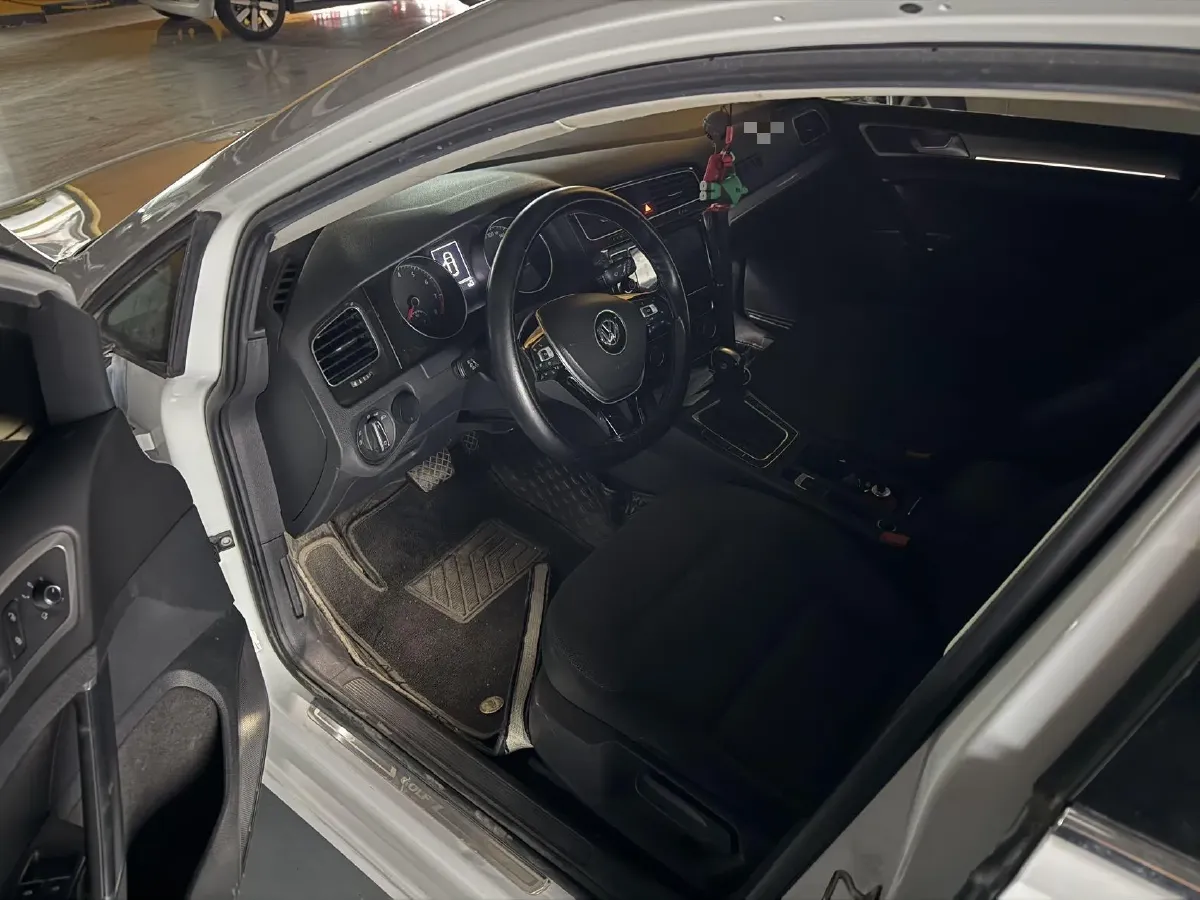 2019 Brilliance Auto V7 1.8T 231HP L4 7DCT,autocango,china used car exporter,china ev exporter,chinese used car exporter,chinese used ev exporter