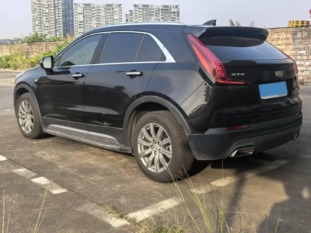2018 Cadillac XT4 2.0T 241HP L4 9AT,autocango,china used car exporter,china ev exporter,chinese used car exporter,chinese used ev exporter