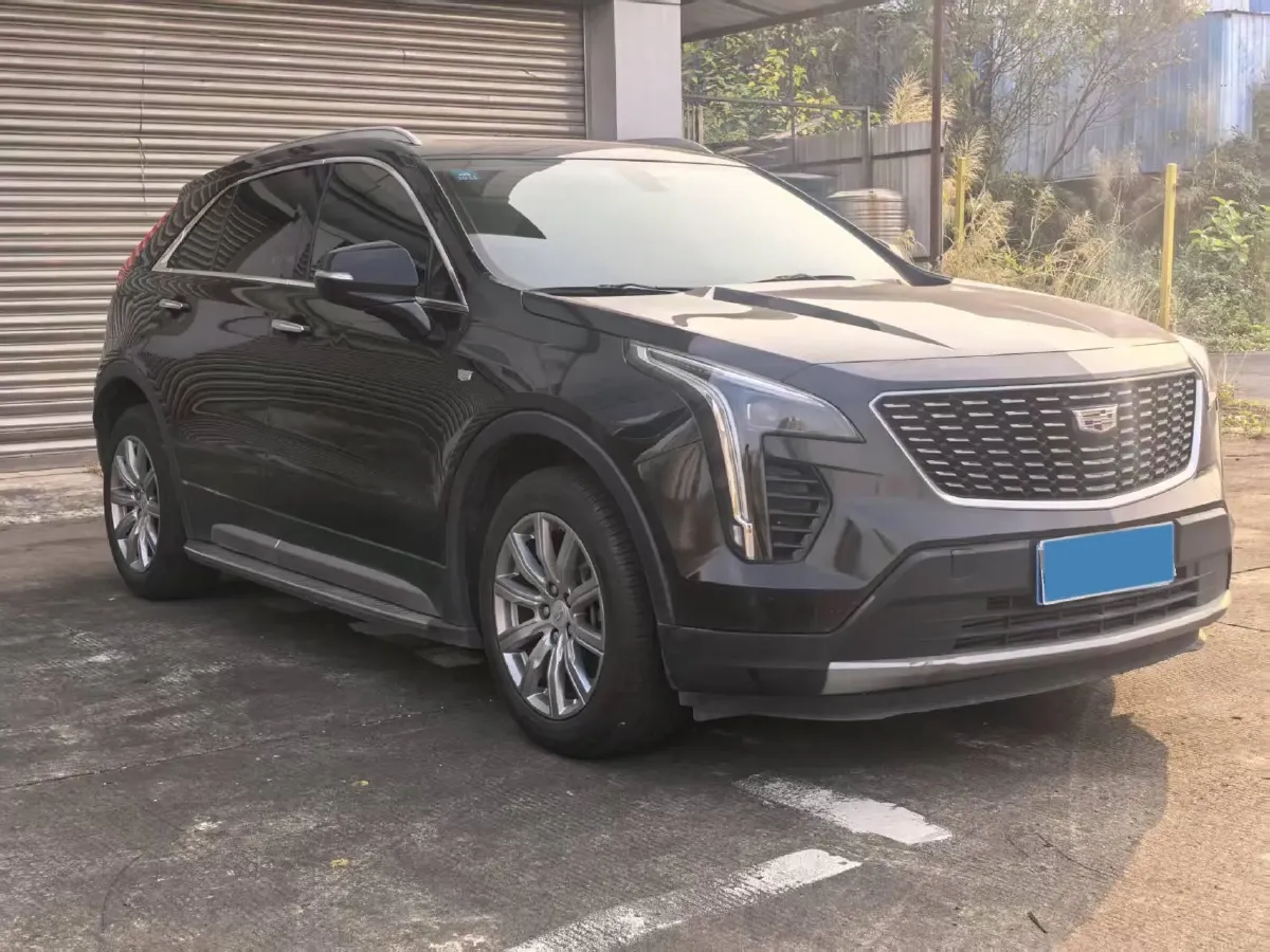 2018 Cadillac XT4 2.0T 241HP L4 9AT,autocango,china used car exporter,china ev exporter,chinese used car exporter,chinese used ev exporter