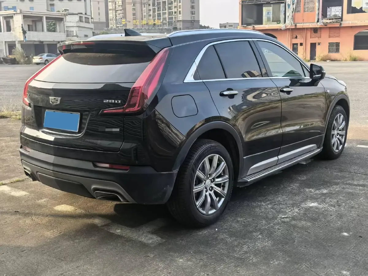 2018 Cadillac XT4 2.0T 241HP L4 9AT,autocango,china used car exporter,china ev exporter,chinese used car exporter,chinese used ev exporter