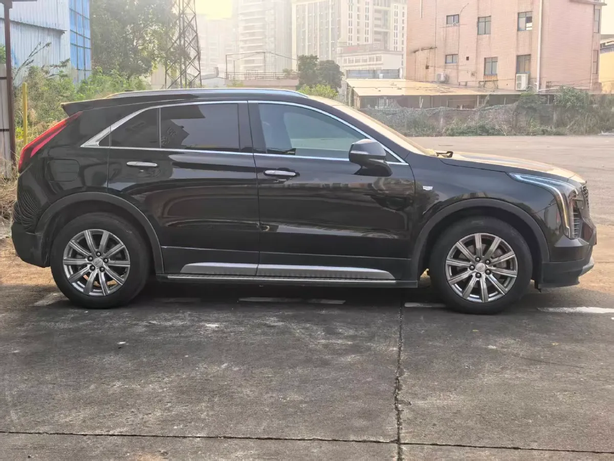 2018 Cadillac XT4 2.0T 241HP L4 9AT,autocango,china used car exporter,china ev exporter,chinese used car exporter,chinese used ev exporter