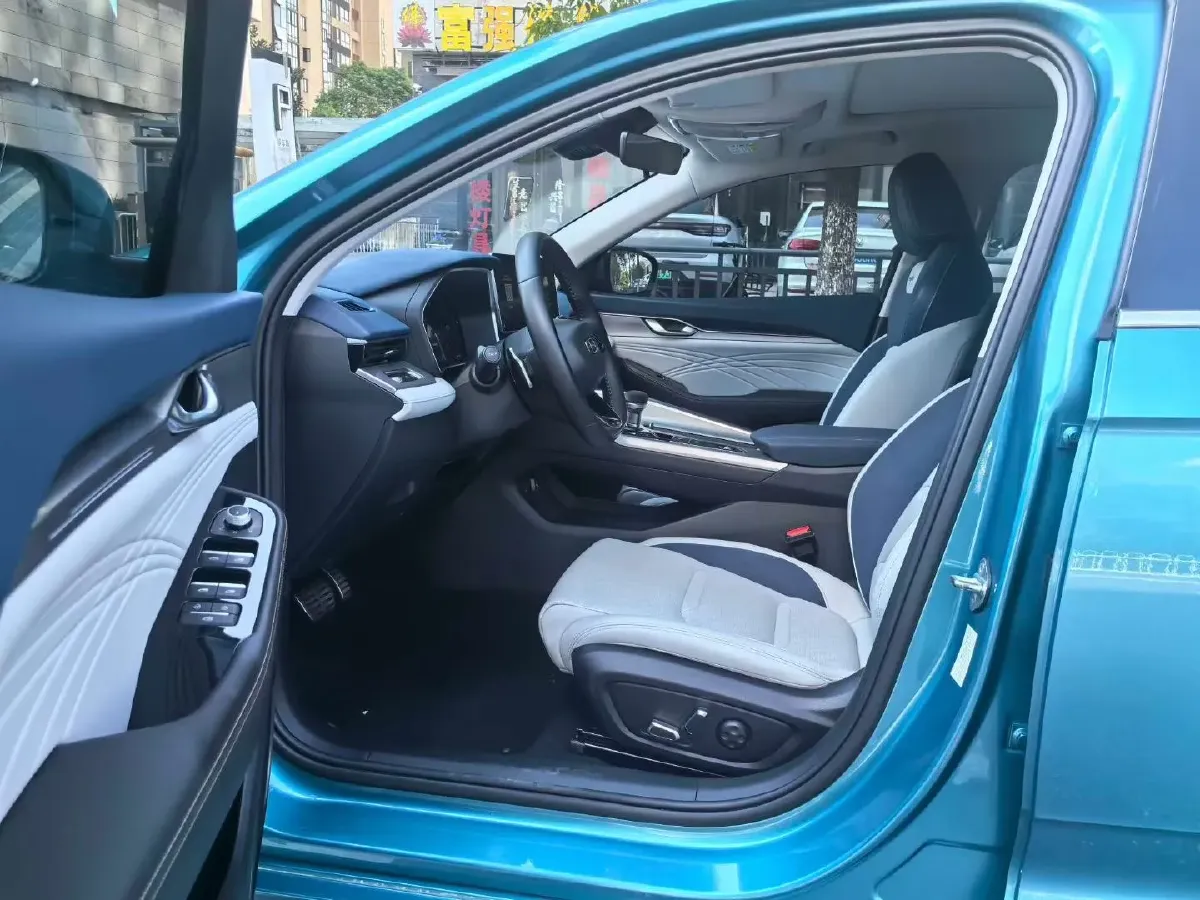 2020 Volkswagen C-Trek 1.5L 112HP L4 6AT,autocango,china used car exporter,china ev exporter,chinese used car exporter,chinese used ev exporter