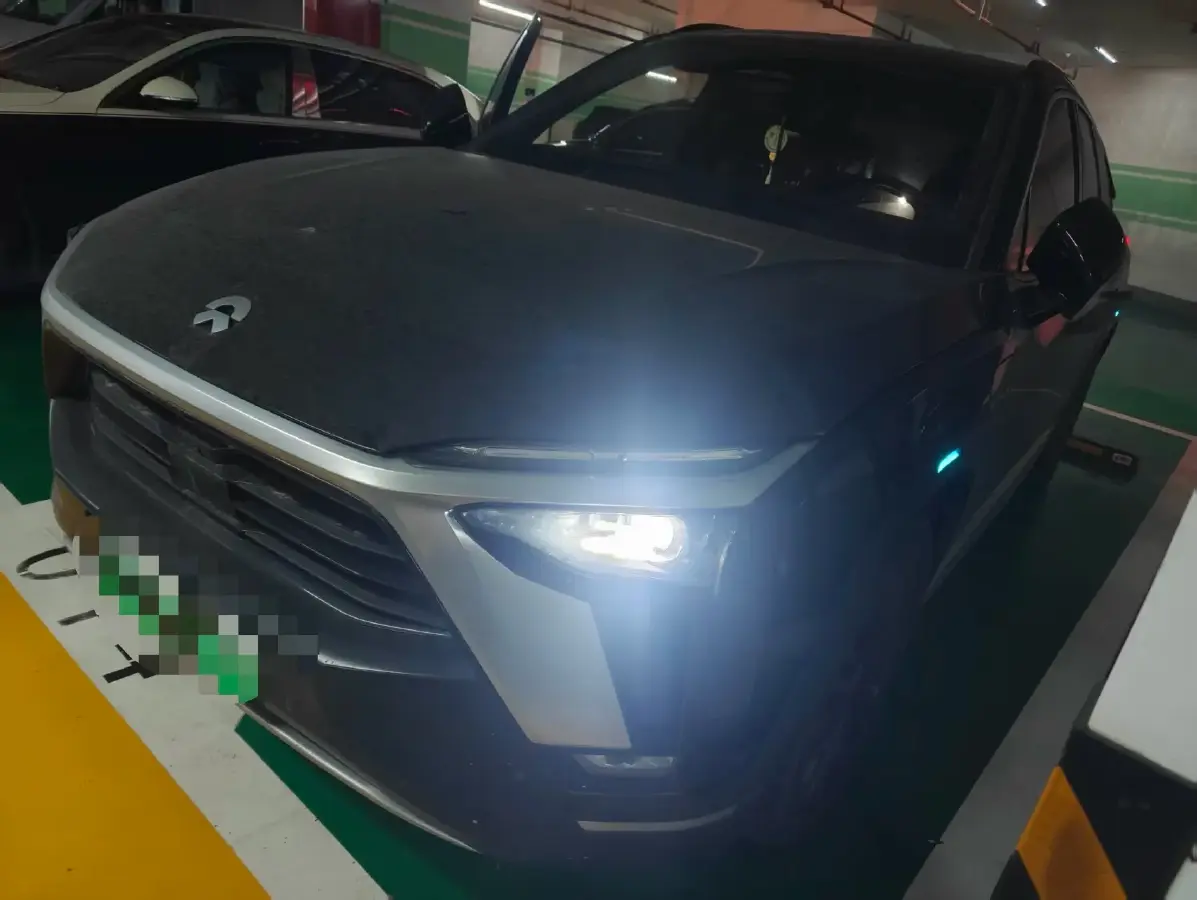 2022 NIO ES8 BEV 100KWH