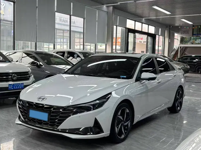 2021 Hyundai Elantra 1.5L 115HP L4 CVT