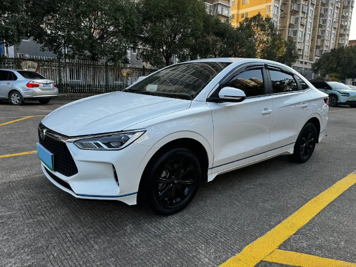 2021 MAXUS T70 2.0T 163HP L4 6AT