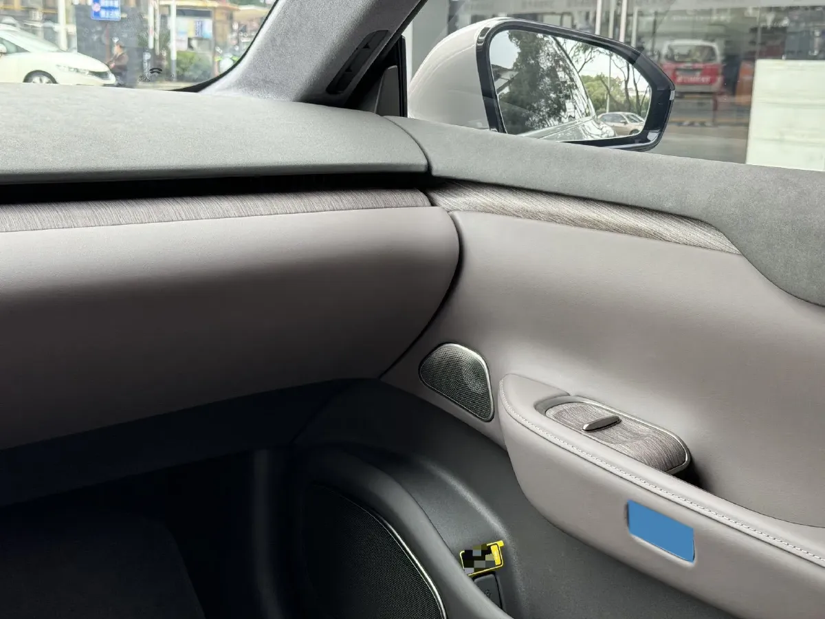 2024 Mercedes-Benz EQE SUV BEV 96.1KWH,autocango,china used car exporter,china ev exporter,chinese used car exporter,chinese used ev exporter