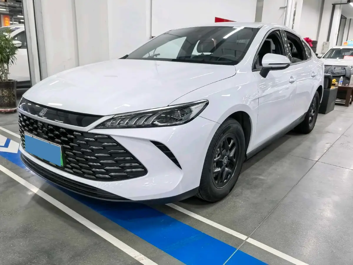 2025 BYD Qin Plus 1.5L 101HP L4 E-CVT PHEV 7.68KWH