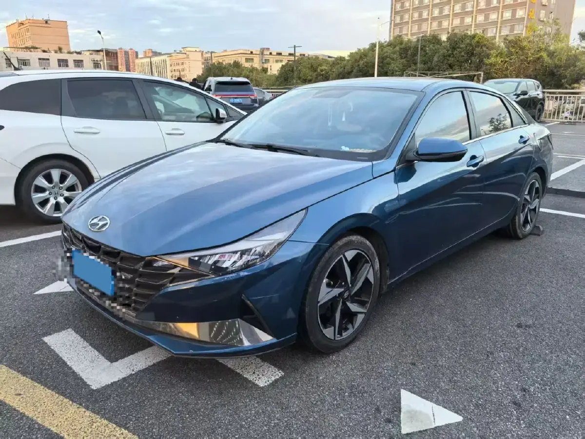 2021 Hyundai Elantra 1.5L 115HP L4 CVT