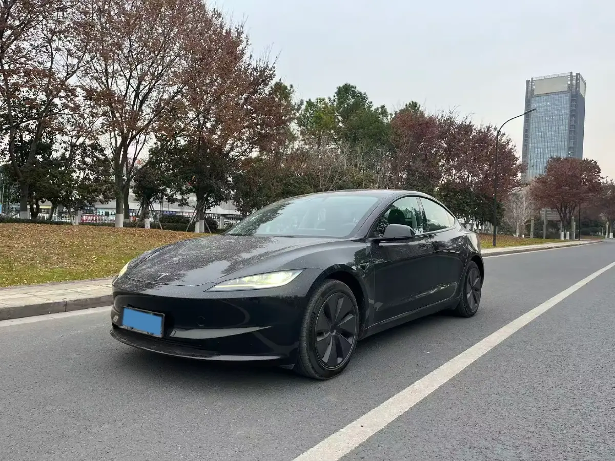 2023 HYPTEC GT BEV 80KWH