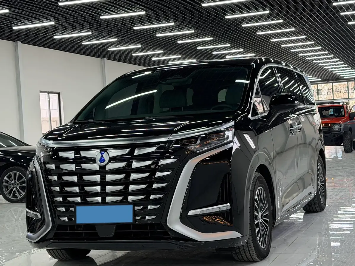 2022 HongQi HS7 3.0T 337HP V6 8AT