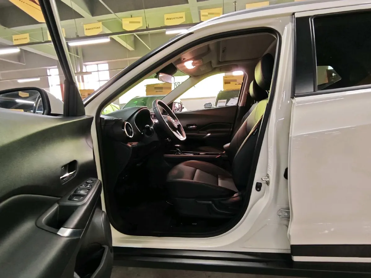 2022 Nissan Kicks 1.5L 122HP L4 CVT,autocango,china used car exporter,china ev exporter,chinese used car exporter,chinese used ev exporter