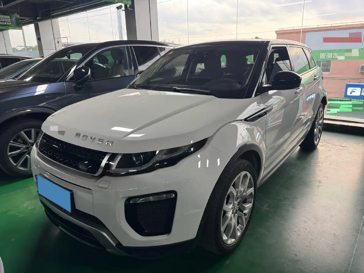 2018 Jaguar F-PACE 2.0T 250HP L4 8AT