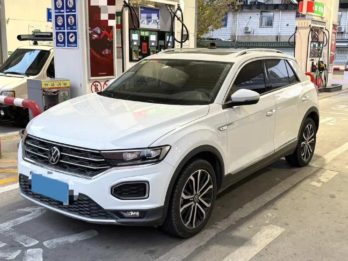 2021 Volkswagen T-Roc 1.4T 150HP L4 7DCT