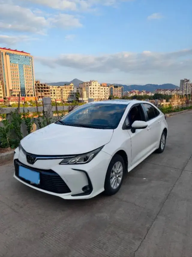 2019 Toyota Corolla 1.2T 116HP L4 CVT