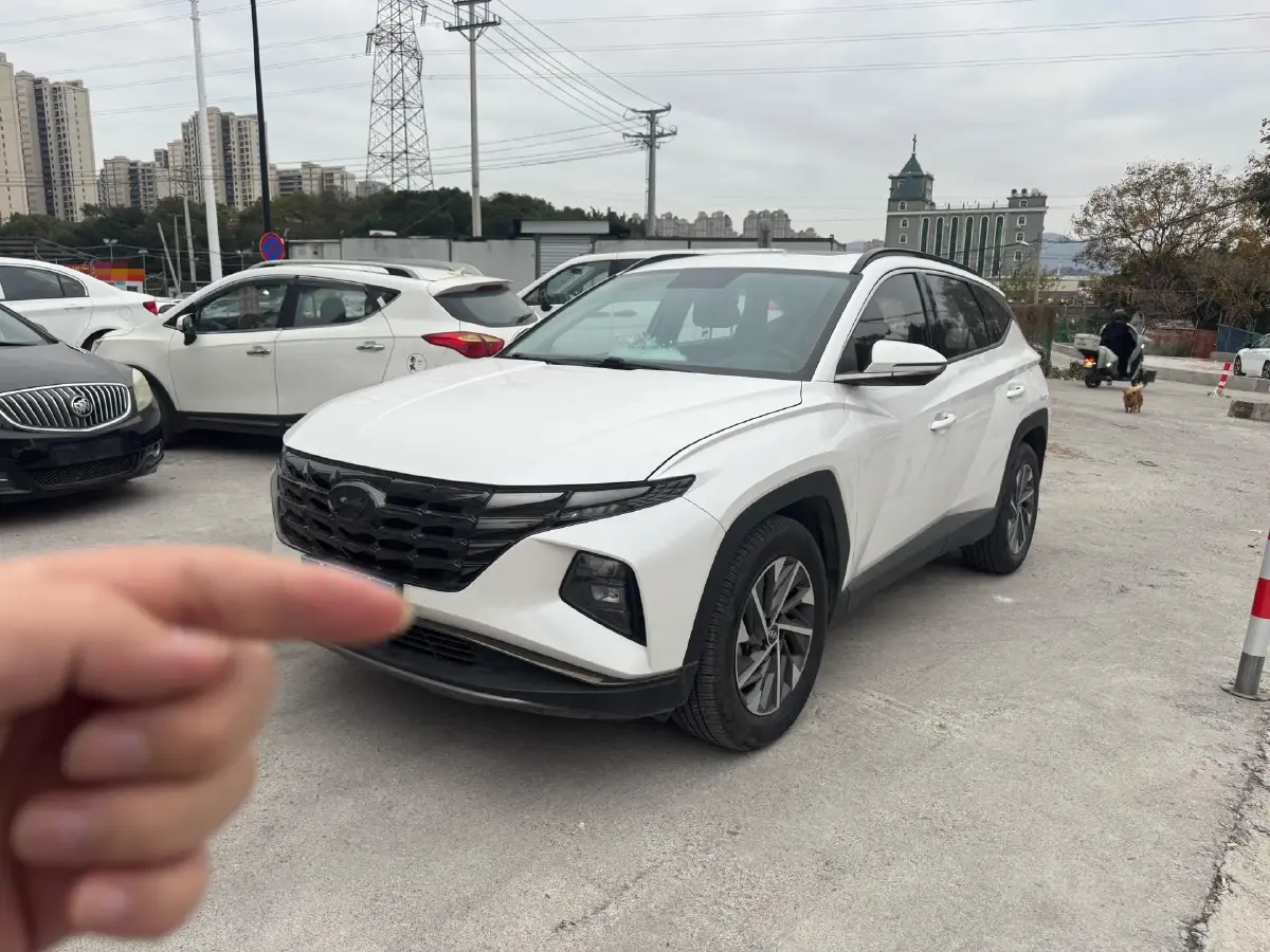 2023 Hyundai Tucson 1.5T 200HP L4 8AT