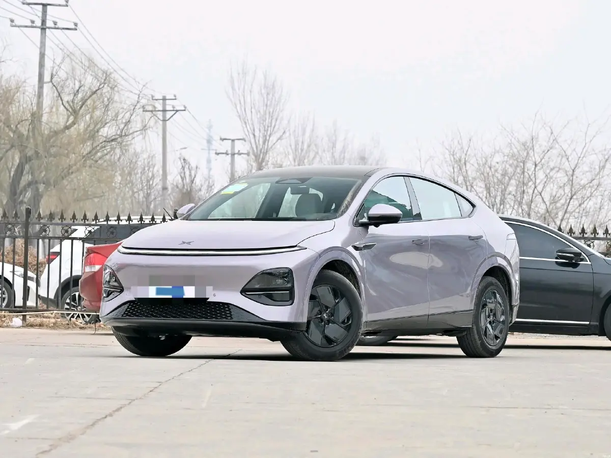 2025 Xpeng G6 BEV 68.5KWH