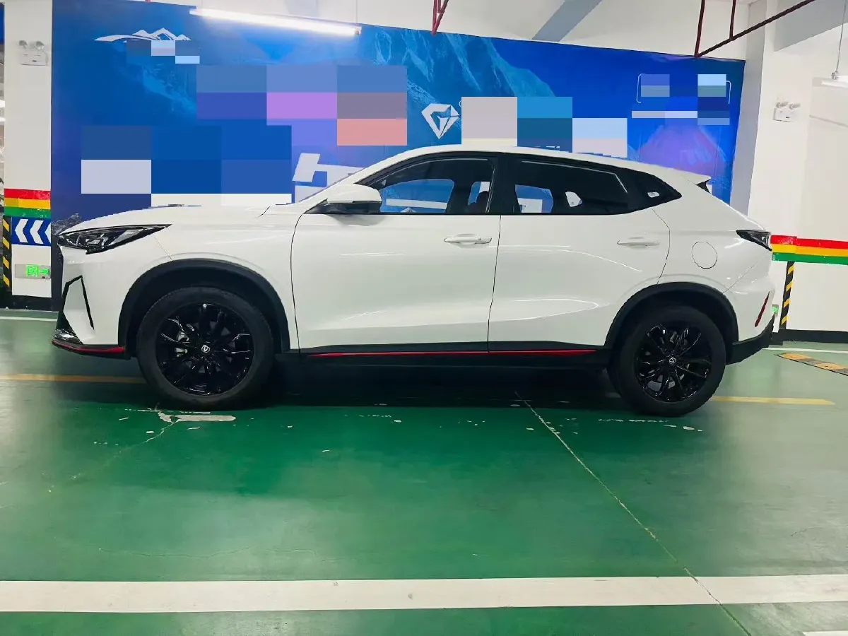 2024 ChangAn X5 PLUS 1.5T 188HP L4 7DCT,autocango,china used car exporter,china ev exporter,chinese used car exporter,chinese used ev exporter