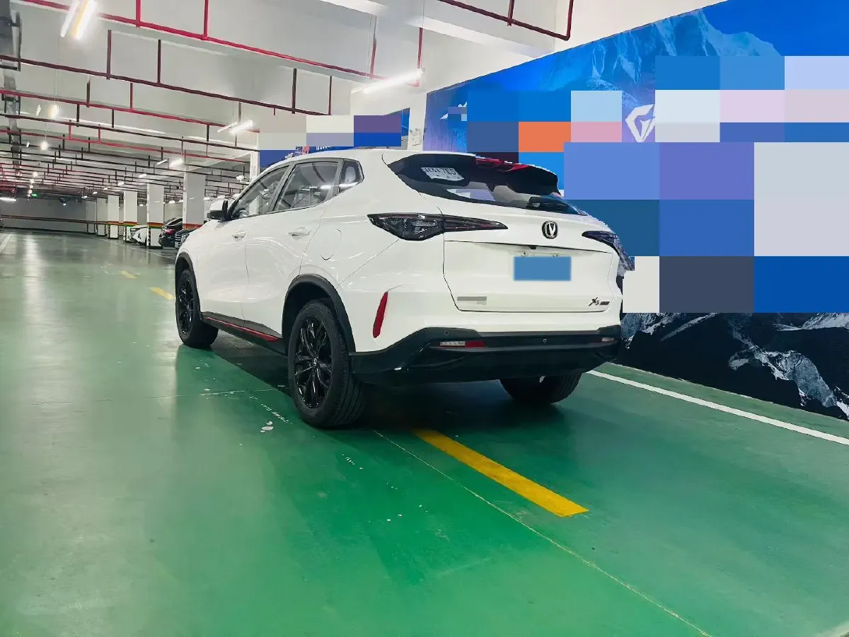 2024 ChangAn X5 PLUS 1.5T 188HP L4 7DCT,autocango,china used car exporter,china ev exporter,chinese used car exporter,chinese used ev exporter