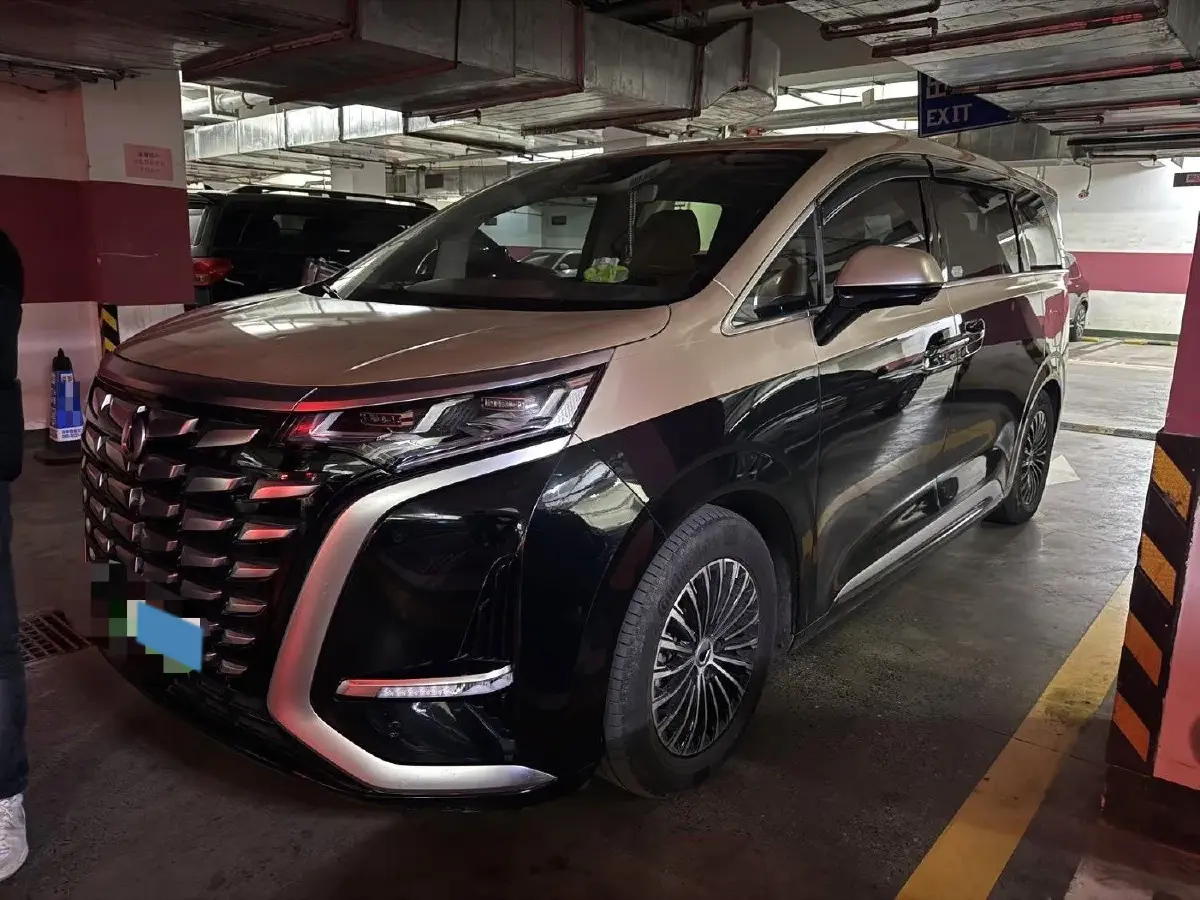 2022 Mercedes-Benz GLC Class 2.0T 197HP L4 9AT