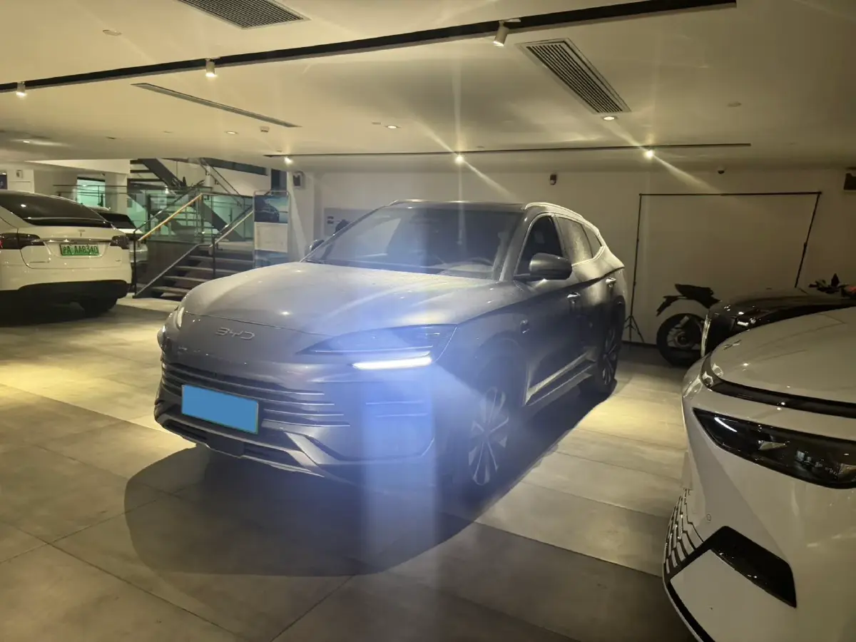 2025 BYD Song Plus 1.5L 101HP L4 E-CVT PHEV 26.6KWH