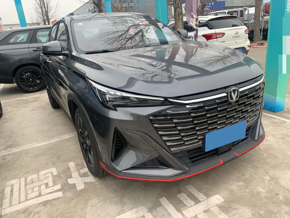 2026 ChangAn X5 PLUS 1.5T 192HP L4 7DCT,autocango,china used car exporter,china ev exporter,chinese used car exporter,chinese used ev exporter