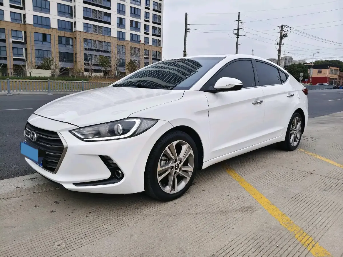 2016 Hyundai Elantra 1.6L 130HP L4 6AT