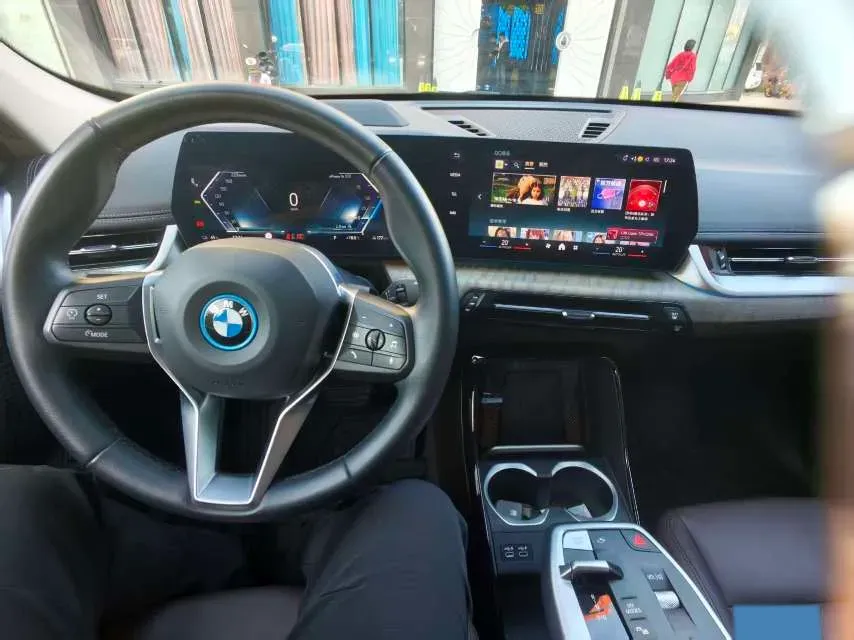 2023 BMW iX1 BEV 66.45KWH,autocango,china used car exporter,china ev exporter,chinese used car exporter,chinese used ev exporter